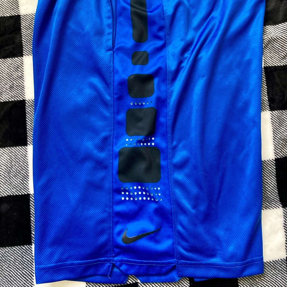 Nike Elite shorts